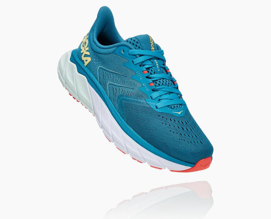 Hoka One One ランニングシューズ レディース 青/白 - Arahi 5 - DL1782604